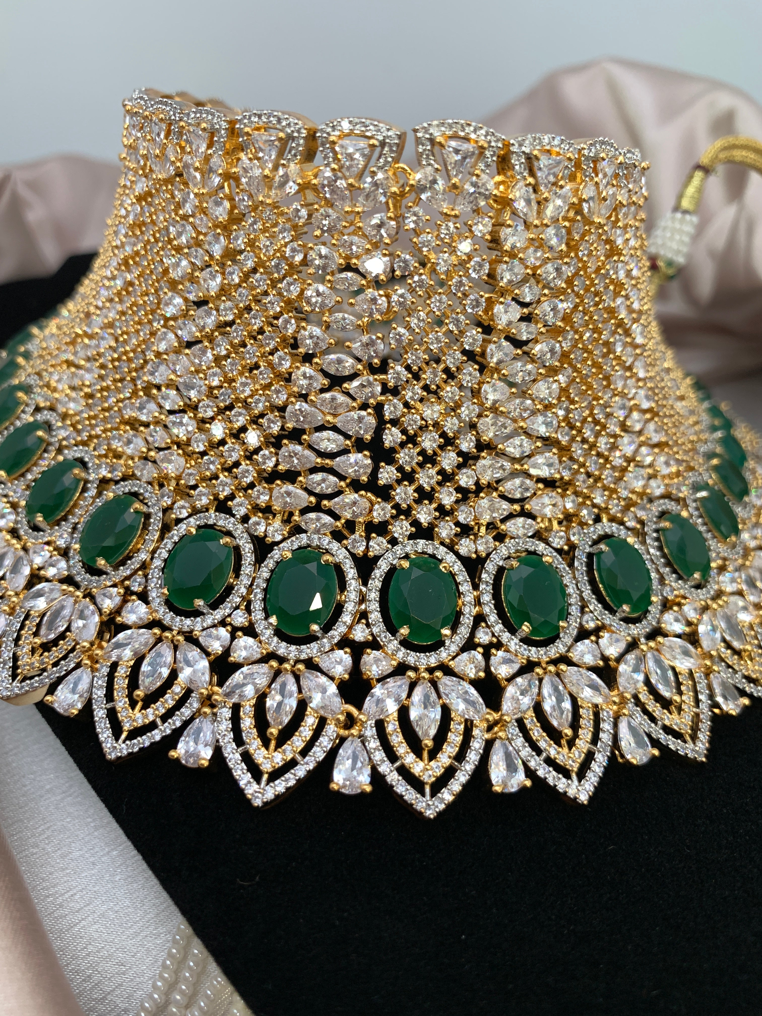 Gold Plated Bollywood Style Bridal Choker Set Online – Hayagi
